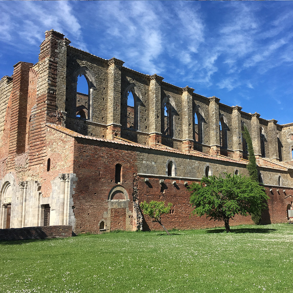 TUSCANY, OUT OF THE ORDINARY
